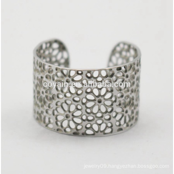 Open Ring Design Engraved Flower Hollow Out Stainless Steel Ring